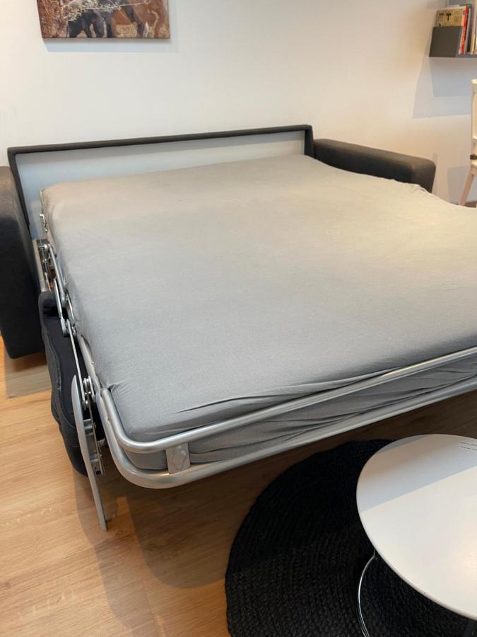 Gemuetliches Und Lichtdurchflutetes Penthouse Mit Sternenhimmelblick, Boxspringbett Und Terrasse - Gute Anbindung An Die Innenstadt Kassel Luaran gambar